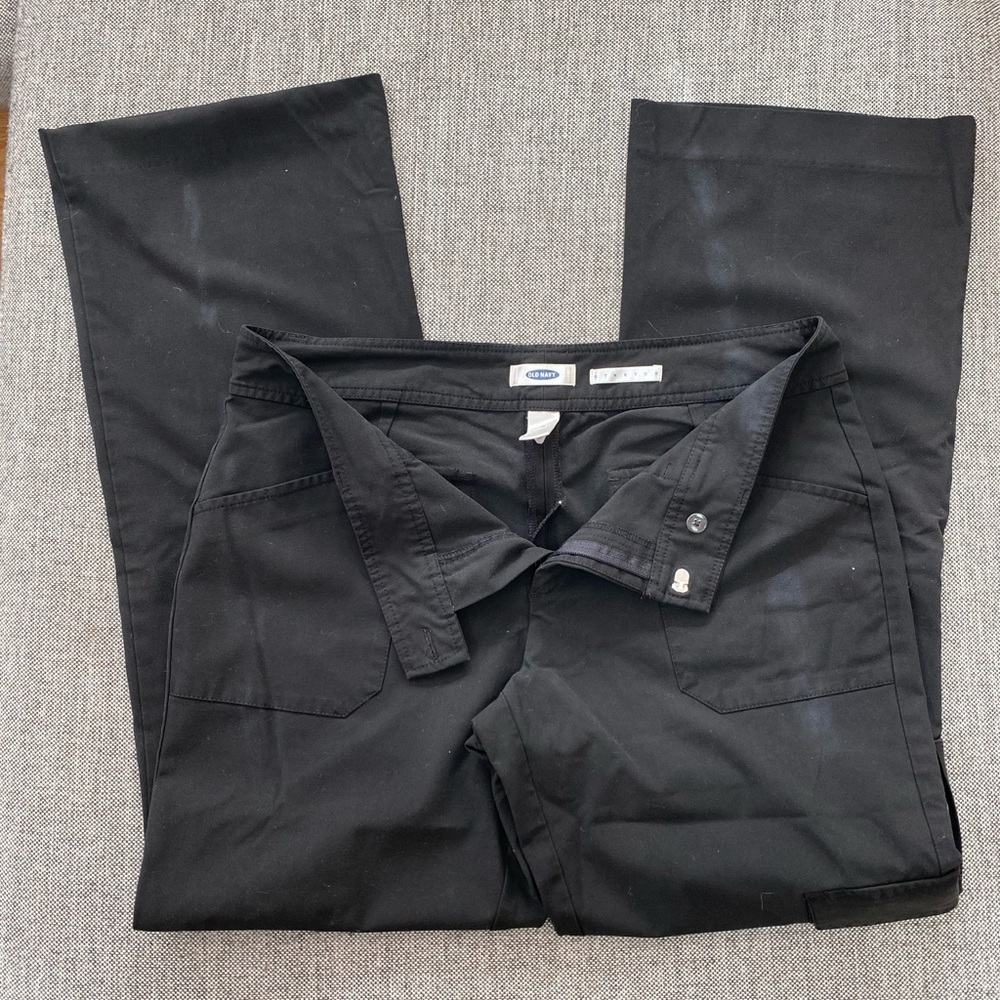 Old Navy black cargo pants